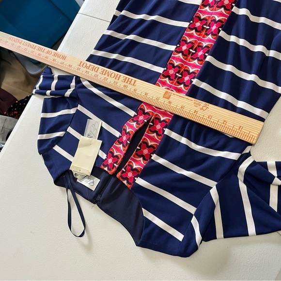 Eliza J Navy Blue Striped Floral Dress 2P 2 Petite O2 - Picture 7 of 7